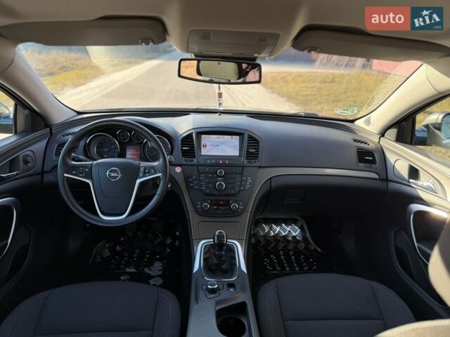 Серый Опель Инсигния, объемом двигателя 1.8 л и пробегом 197 тыс. км за 7900 $, фото 20 на Automoto.ua