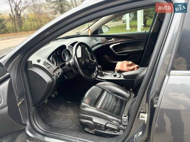 Серый Опель Инсигния, объемом двигателя 2 л и пробегом 400 тыс. км за 6000 $, фото 15 на Automoto.ua