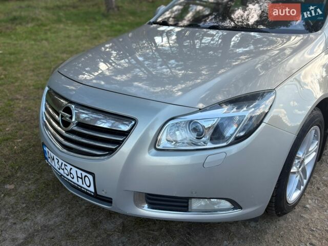 Серый Опель Инсигния, объемом двигателя 2 л и пробегом 302 тыс. км за 4900 $, фото 6 на Automoto.ua