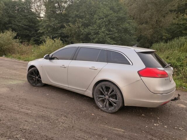 Серый Опель Инсигния, объемом двигателя 2 л и пробегом 239 тыс. км за 5900 $, фото 5 на Automoto.ua