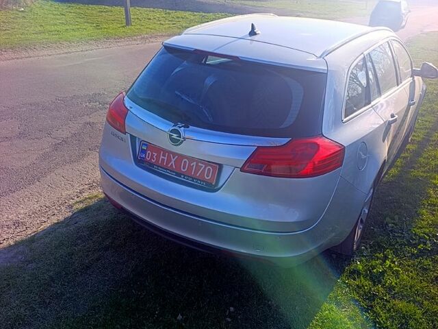 Сірий Опель Інсігнія, об'ємом двигуна 1.8 л та пробігом 223 тис. км за 7650 $, фото 2 на Automoto.ua