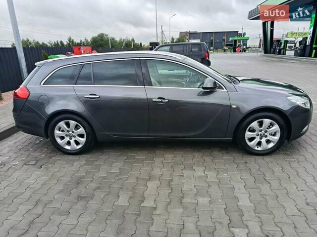 Серый Опель Инсигния, объемом двигателя 1.6 л и пробегом 290 тыс. км за 7300 $, фото 3 на Automoto.ua