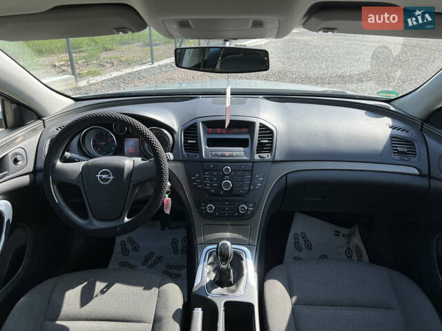 Серый Опель Инсигния, объемом двигателя 1.6 л и пробегом 161 тыс. км за 6900 $, фото 11 на Automoto.ua