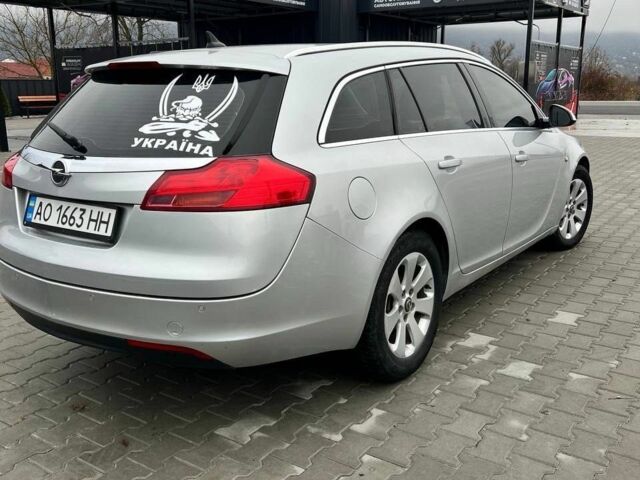 Серый Опель Инсигния, объемом двигателя 2 л и пробегом 220 тыс. км за 5999 $, фото 3 на Automoto.ua