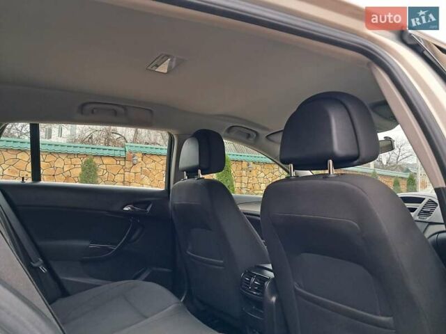 Серый Опель Инсигния, объемом двигателя 1.6 л и пробегом 244 тыс. км за 6500 $, фото 69 на Automoto.ua