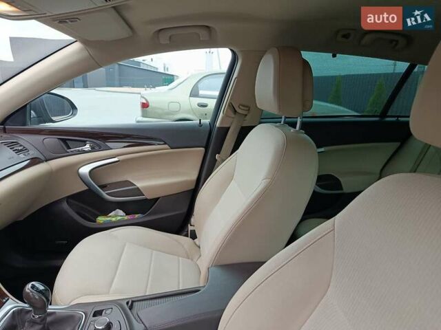 Серый Опель Инсигния, объемом двигателя 1.6 л и пробегом 290 тыс. км за 7300 $, фото 35 на Automoto.ua