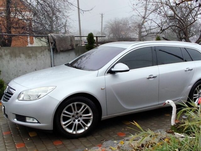 Сірий Опель Інсігнія, об'ємом двигуна 1.9 л та пробігом 298 тис. км за 6900 $, фото 4 на Automoto.ua