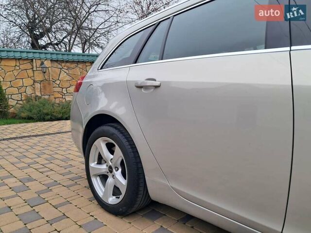 Серый Опель Инсигния, объемом двигателя 1.6 л и пробегом 244 тыс. км за 6500 $, фото 45 на Automoto.ua