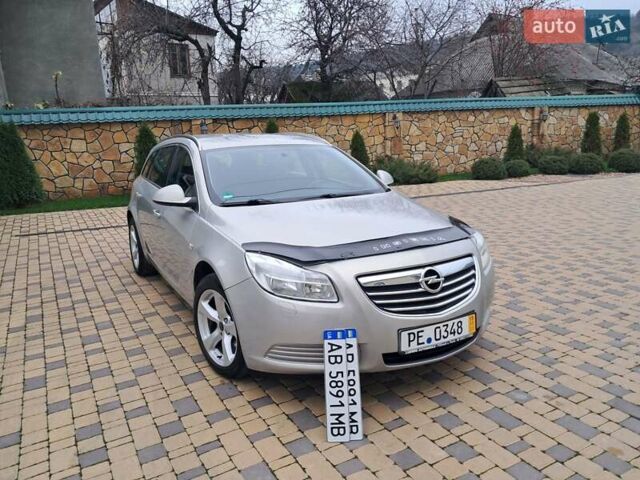 Серый Опель Инсигния, объемом двигателя 1.6 л и пробегом 244 тыс. км за 6500 $, фото 2 на Automoto.ua