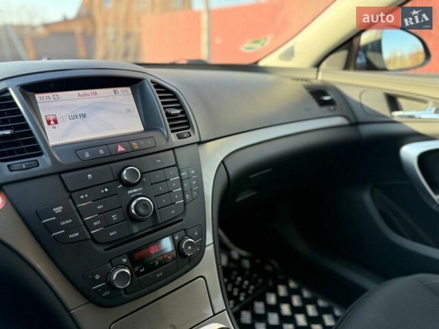 Серый Опель Инсигния, объемом двигателя 1.8 л и пробегом 197 тыс. км за 7900 $, фото 29 на Automoto.ua