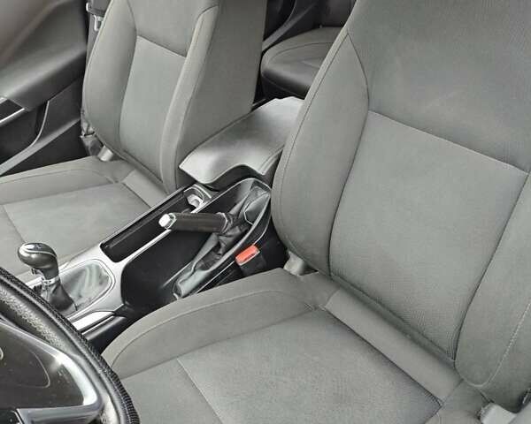 Серый Опель Инсигния, объемом двигателя 1.96 л и пробегом 291 тыс. км за 5850 $, фото 15 на Automoto.ua