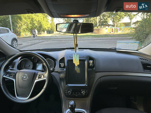 Сірий Опель Інсігнія, об'ємом двигуна 1.96 л та пробігом 315 тис. км за 6000 $, фото 14 на Automoto.ua