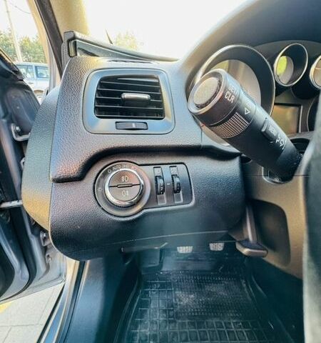 Сірий Опель Інсігнія, об'ємом двигуна 1.96 л та пробігом 287 тис. км за 5499 $, фото 23 на Automoto.ua