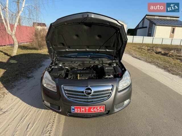 Серый Опель Инсигния, объемом двигателя 1.8 л и пробегом 197 тыс. км за 7900 $, фото 52 на Automoto.ua