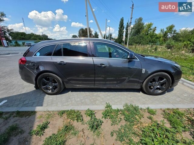 Серый Опель Инсигния, объемом двигателя 2.01 л и пробегом 466 тыс. км за 7100 $, фото 21 на Automoto.ua