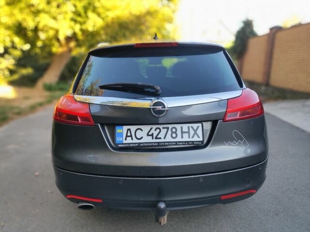 Серый Опель Инсигния, объемом двигателя 2 л и пробегом 339 тыс. км за 3900 $, фото 18 на Automoto.ua