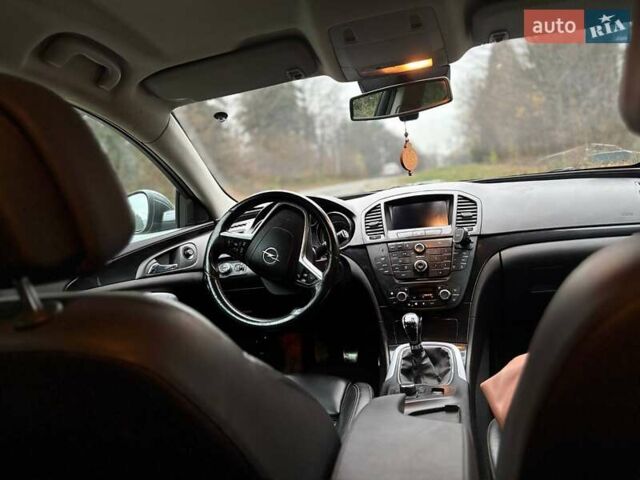 Серый Опель Инсигния, объемом двигателя 2 л и пробегом 400 тыс. км за 6000 $, фото 16 на Automoto.ua