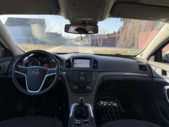 Серый Опель Инсигния, объемом двигателя 1.8 л и пробегом 197 тыс. км за 7900 $, фото 8 на Automoto.ua