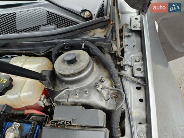 Серый Опель Инсигния, объемом двигателя 1.96 л и пробегом 291 тыс. км за 5850 $, фото 19 на Automoto.ua