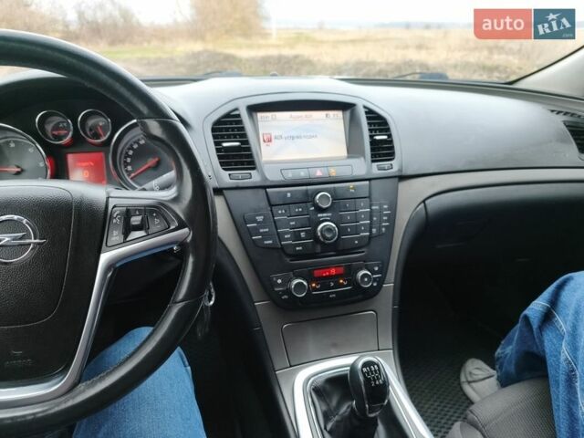 Серый Опель Инсигния, объемом двигателя 1.96 л и пробегом 222 тыс. км за 6400 $, фото 12 на Automoto.ua