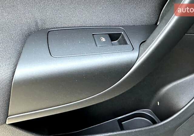 Серый Опель Инсигния, объемом двигателя 1.6 л и пробегом 131 тыс. км за 7700 $, фото 32 на Automoto.ua