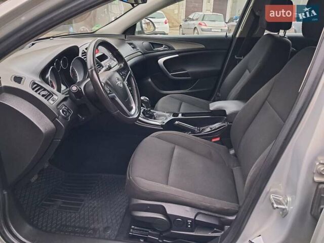 Серый Опель Инсигния, объемом двигателя 1.6 л и пробегом 244 тыс. км за 6500 $, фото 76 на Automoto.ua