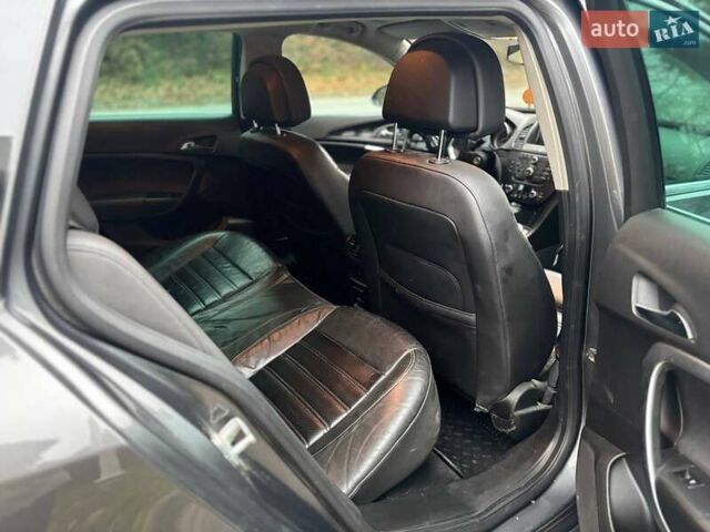 Серый Опель Инсигния, объемом двигателя 2 л и пробегом 400 тыс. км за 6000 $, фото 10 на Automoto.ua