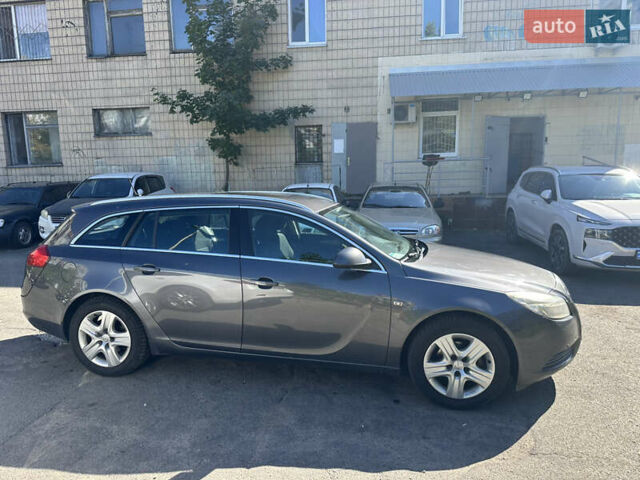 Сірий Опель Інсігнія, об'ємом двигуна 1.96 л та пробігом 315 тис. км за 6000 $, фото 5 на Automoto.ua