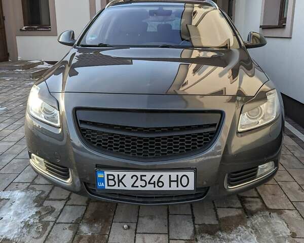 Серый Опель Инсигния, объемом двигателя 1.6 л и пробегом 170 тыс. км за 7000 $, фото 18 на Automoto.ua