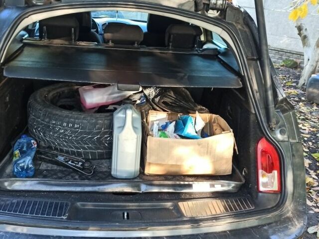 Опель Інсігнія 2009 у Кагарлыке на Automoto.ua Сірий Опель Інсігнія, об'ємом двигуна 2 л та пробігом 300 тис. км за 6500 $, фото 8 на Automoto.ua