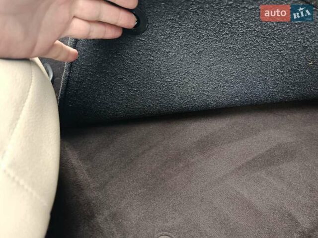 Серый Опель Инсигния, объемом двигателя 1.6 л и пробегом 290 тыс. км за 7300 $, фото 23 на Automoto.ua