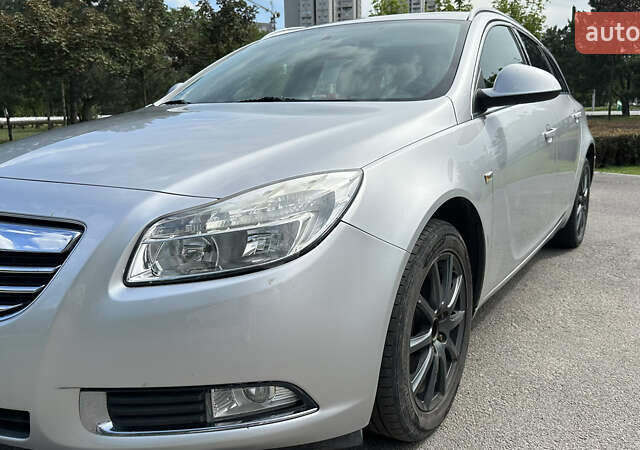 Серый Опель Инсигния, объемом двигателя 1.96 л и пробегом 290 тыс. км за 6700 $, фото 28 на Automoto.ua