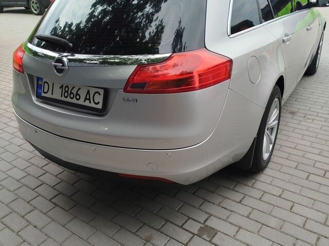 Сірий Опель Інсігнія, об'ємом двигуна 2 л та пробігом 292 тис. км за 7000 $, фото 6 на Automoto.ua