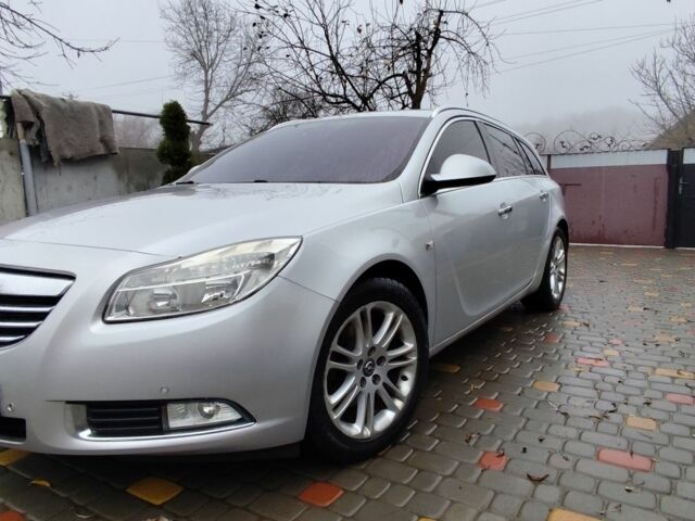 Сірий Опель Інсігнія, об'ємом двигуна 1.9 л та пробігом 298 тис. км за 6900 $, фото 2 на Automoto.ua