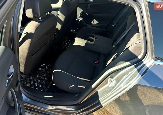 Сірий Опель Інсігнія, об'ємом двигуна 1.8 л та пробігом 197 тис. км за 7400 $, фото 21 на Automoto.ua