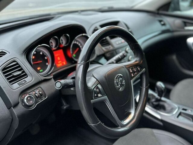 Серый Опель Инсигния, объемом двигателя 2 л и пробегом 275 тыс. км за 5199 $, фото 6 на Automoto.ua