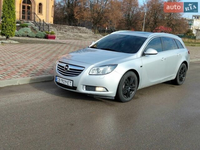 Сірий Опель Інсігнія, об'ємом двигуна 2 л та пробігом 328 тис. км за 7000 $, фото 4 на Automoto.ua