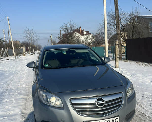 Серый Опель Инсигния, объемом двигателя 1.96 л и пробегом 298 тыс. км за 8200 $, фото 3 на Automoto.ua