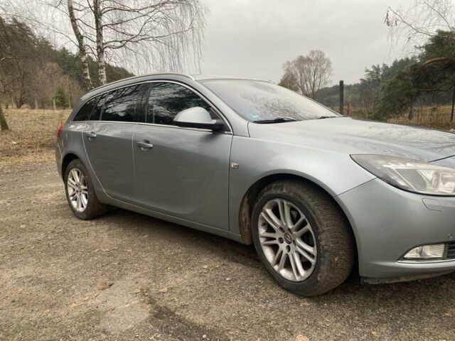 Сірий Опель Інсігнія, об'ємом двигуна 2 л та пробігом 201 тис. км за 7000 $, фото 2 на Automoto.ua