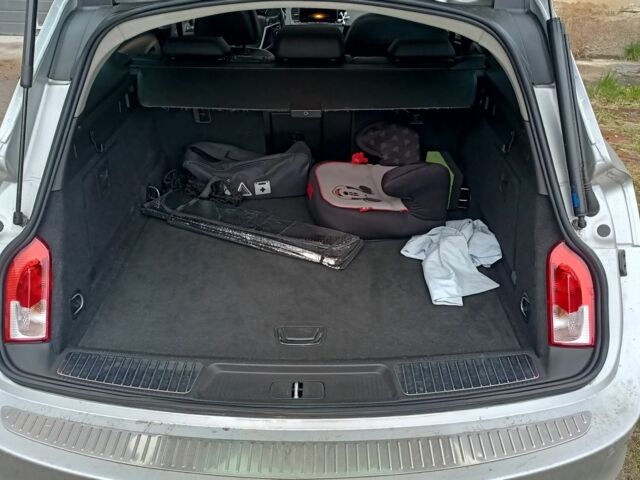 Серый Опель Инсигния, объемом двигателя 2 л и пробегом 238 тыс. км за 8400 $, фото 23 на Automoto.ua