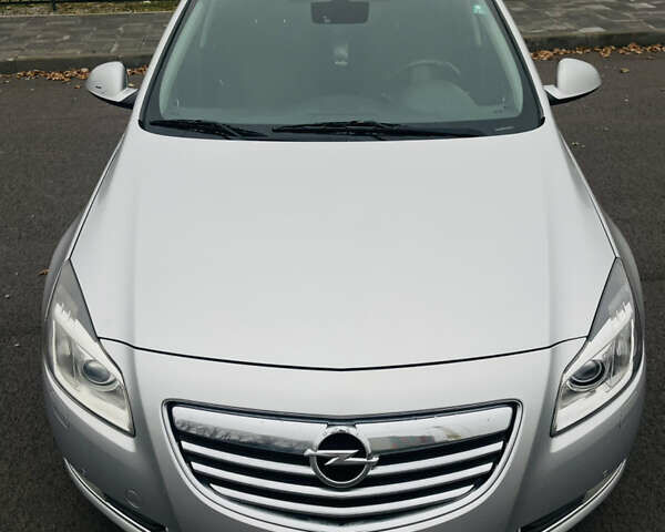 Сірий Опель Інсігнія, об'ємом двигуна 1.96 л та пробігом 323 тис. км за 8200 $, фото 42 на Automoto.ua