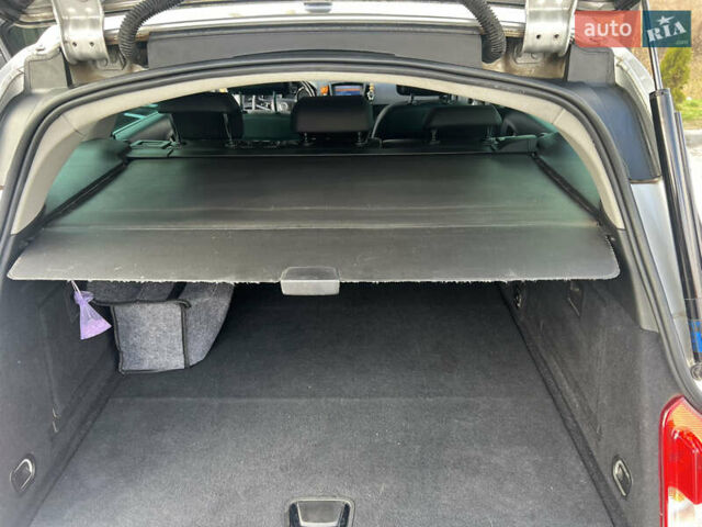 Сірий Опель Інсігнія, об'ємом двигуна 2 л та пробігом 260 тис. км за 8000 $, фото 18 на Automoto.ua