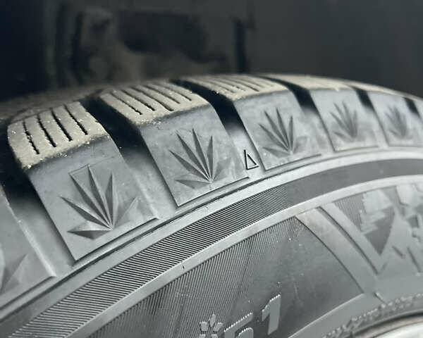 Серый Опель Инсигния, объемом двигателя 1.96 л и пробегом 279 тыс. км за 5999 $, фото 24 на Automoto.ua