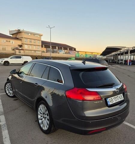 Сірий Опель Інсігнія, об'ємом двигуна 1.96 л та пробігом 264 тис. км за 7400 $, фото 4 на Automoto.ua