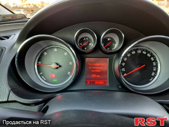 Сірий Опель Інсігнія, об'ємом двигуна 2 л та пробігом 264 тис. км за 7000 $, фото 10 на Automoto.ua