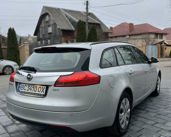 Серый Опель Инсигния, объемом двигателя 1.96 л и пробегом 279 тыс. км за 5999 $, фото 7 на Automoto.ua