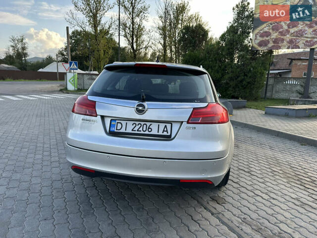 Серый Опель Инсигния, объемом двигателя 1.96 л и пробегом 295 тыс. км за 5500 $, фото 2 на Automoto.ua