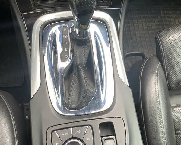 Сірий Опель Інсігнія, об'ємом двигуна 1.96 л та пробігом 203 тис. км за 6999 $, фото 32 на Automoto.ua