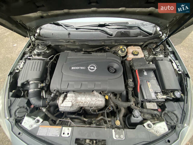 Сірий Опель Інсігнія, об'ємом двигуна 1.96 л та пробігом 203 тис. км за 6999 $, фото 42 на Automoto.ua