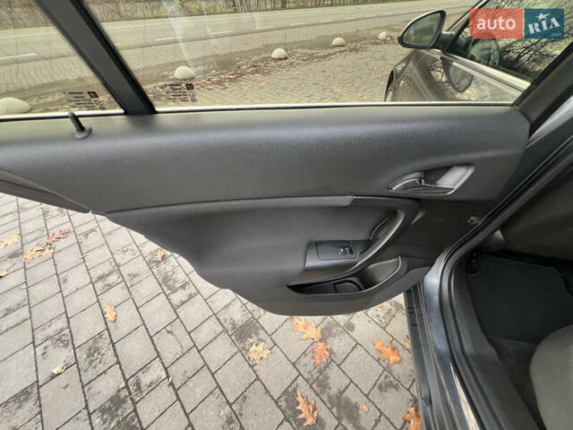 Сірий Опель Інсігнія, об'ємом двигуна 1.96 л та пробігом 244 тис. км за 6699 $, фото 27 на Automoto.ua